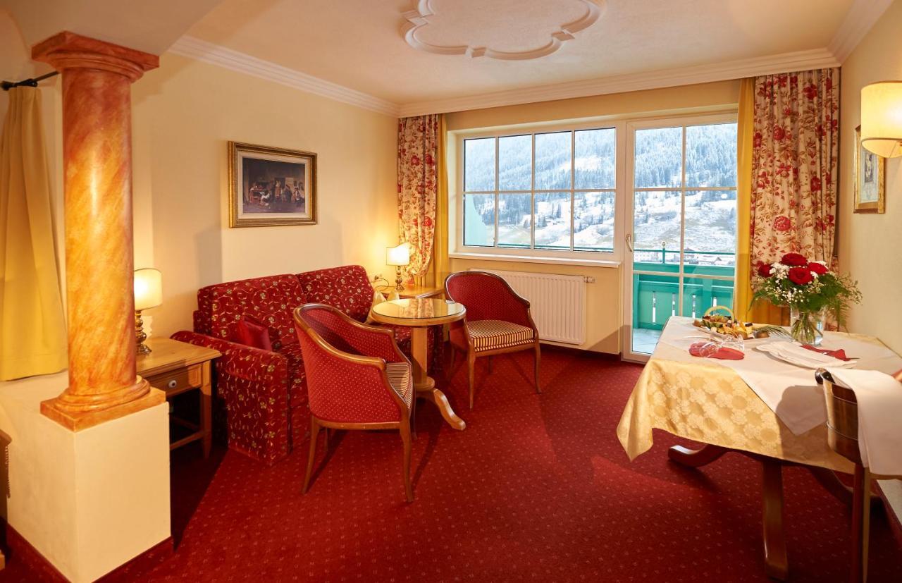 Wohlfuehlresort Und Feriengut Martinerhof Sankt Martin am Tennengebirge Dış mekan fotoğraf