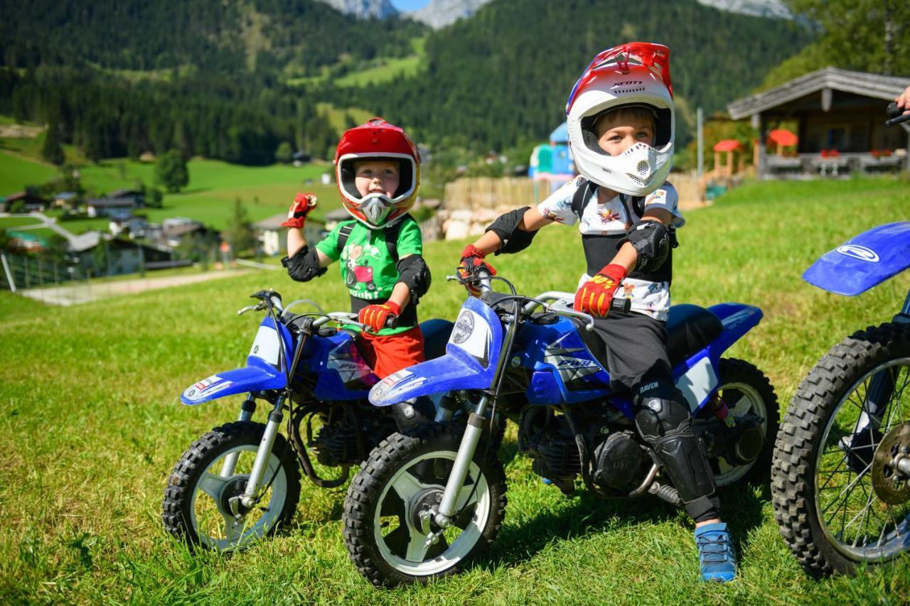 Wohlfuehlresort Und Feriengut Martinerhof Sankt Martin am Tennengebirge Dış mekan fotoğraf